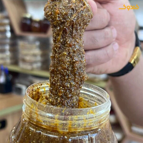 مکمل گیاهی درمان سردی و بلغم ترکیب 16گیاه هندی ایرانی+20گرم ژل رویال ساخته شده توسط پزشک طب سنتی پژوهشکده خوارزمی یک کیلو
