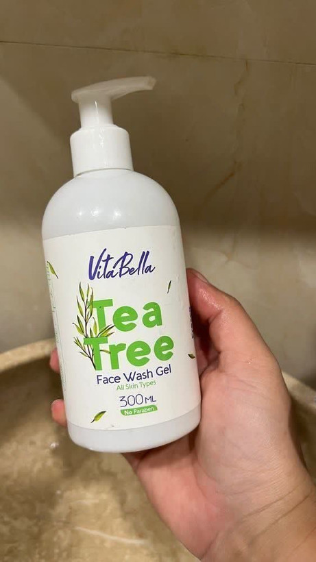 ژل شست و شوی صورت پاک کننده قوی ارایشی برند ویتابلا-VITABELLA حجم 300 میل